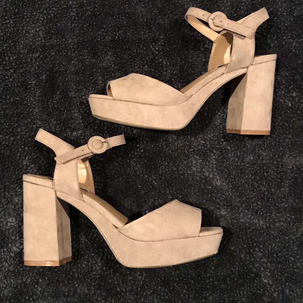 Steve Madden Tan Heeled Sandals